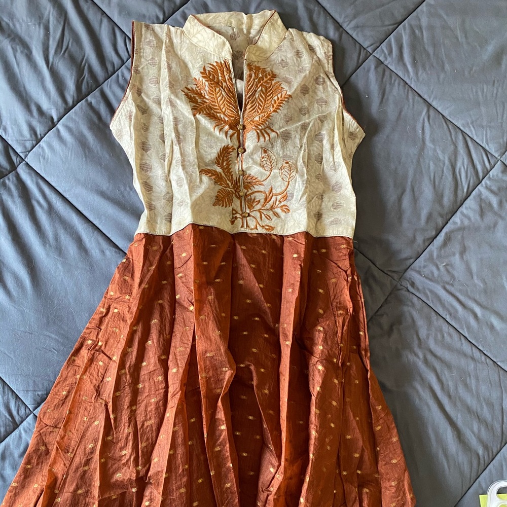 ✨ Gorgeous brown and beige kurthi ✨